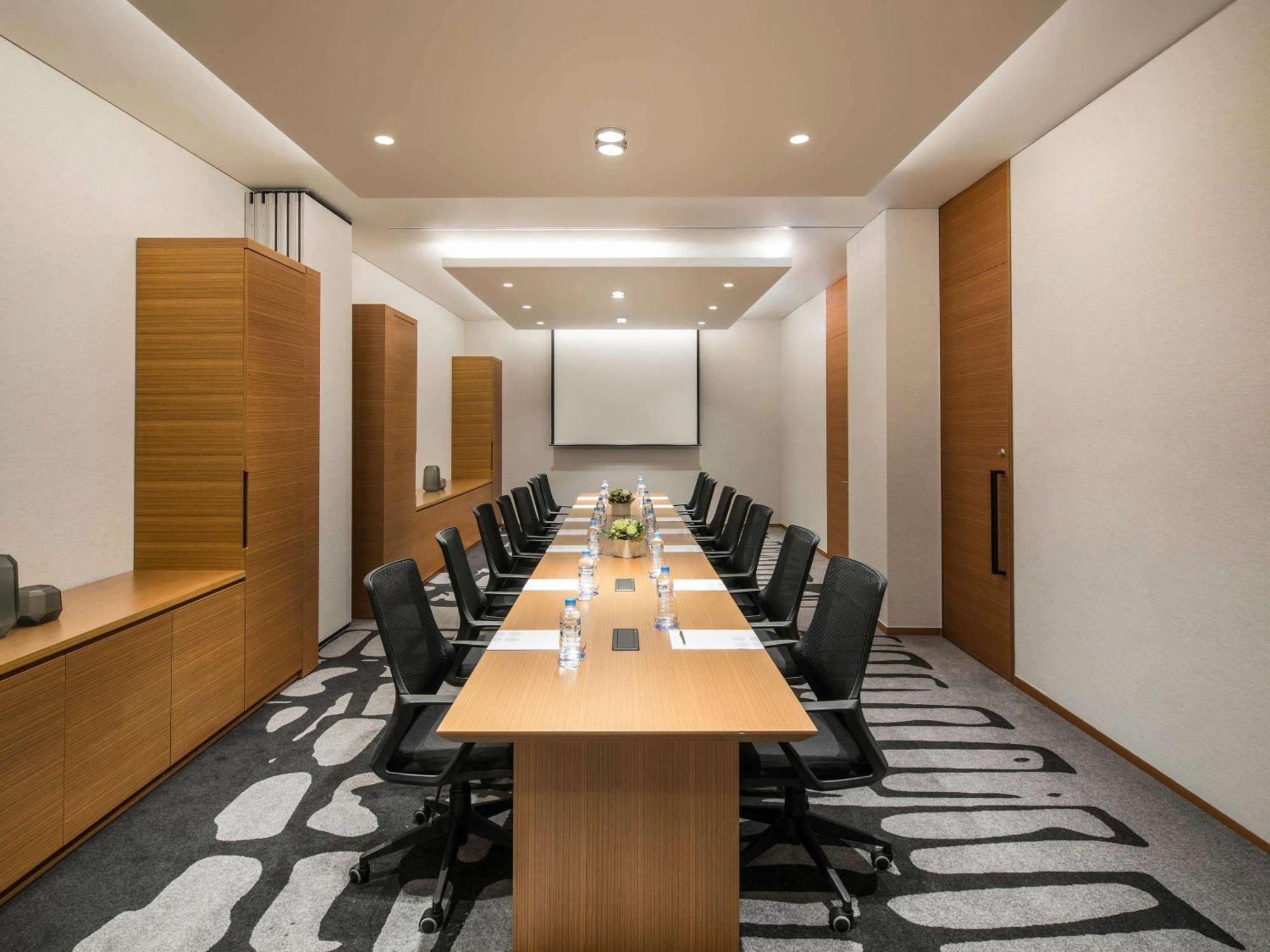 Novotel Ambassador Seoul Dongdaemun Hotels & Residences Exteriör bild Meeting room