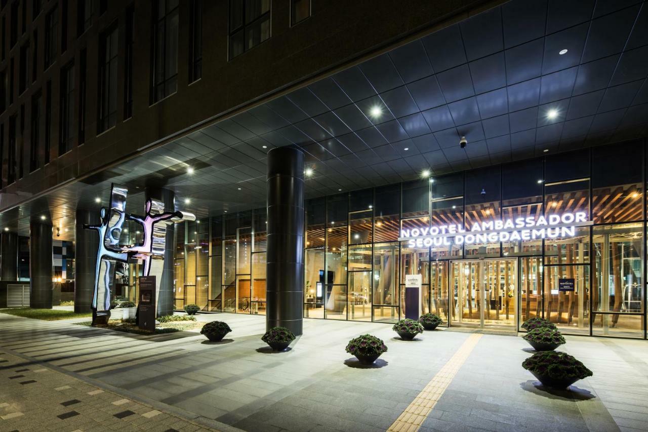 Novotel Ambassador Seoul Dongdaemun Hotels & Residences Exteriör bild Novotel Ambassador Seoul Dongdaemun